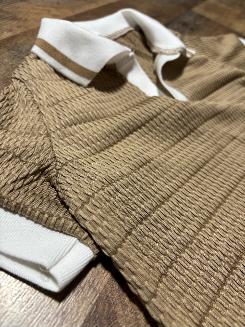 SHEIN Tan Polo Top with White Collar & Trim | 5Y | NWOT